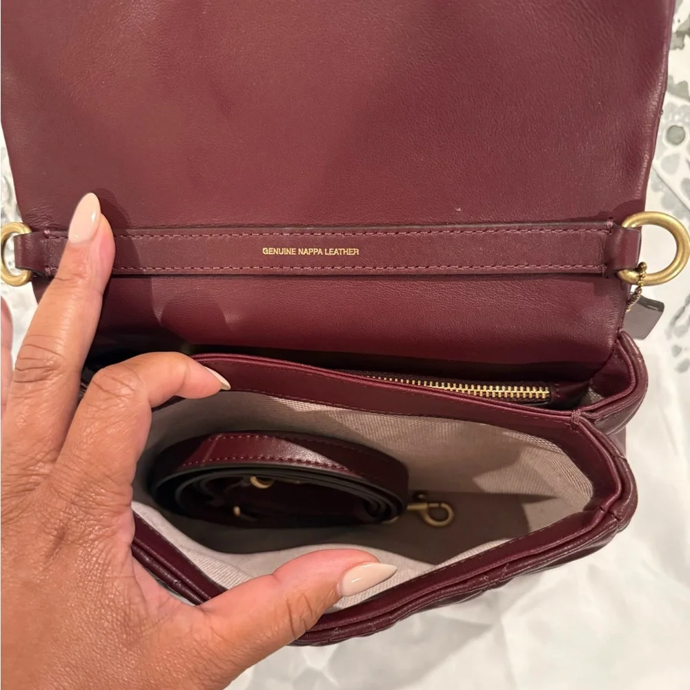 Coach Times Square Tabby *Larger size* - Picture 6 of 8